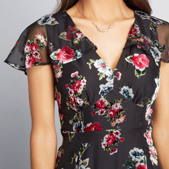 Anna Sui Dresses & Skirts - ModCloth x Anna Sui Authentically Chic Maxi Dress